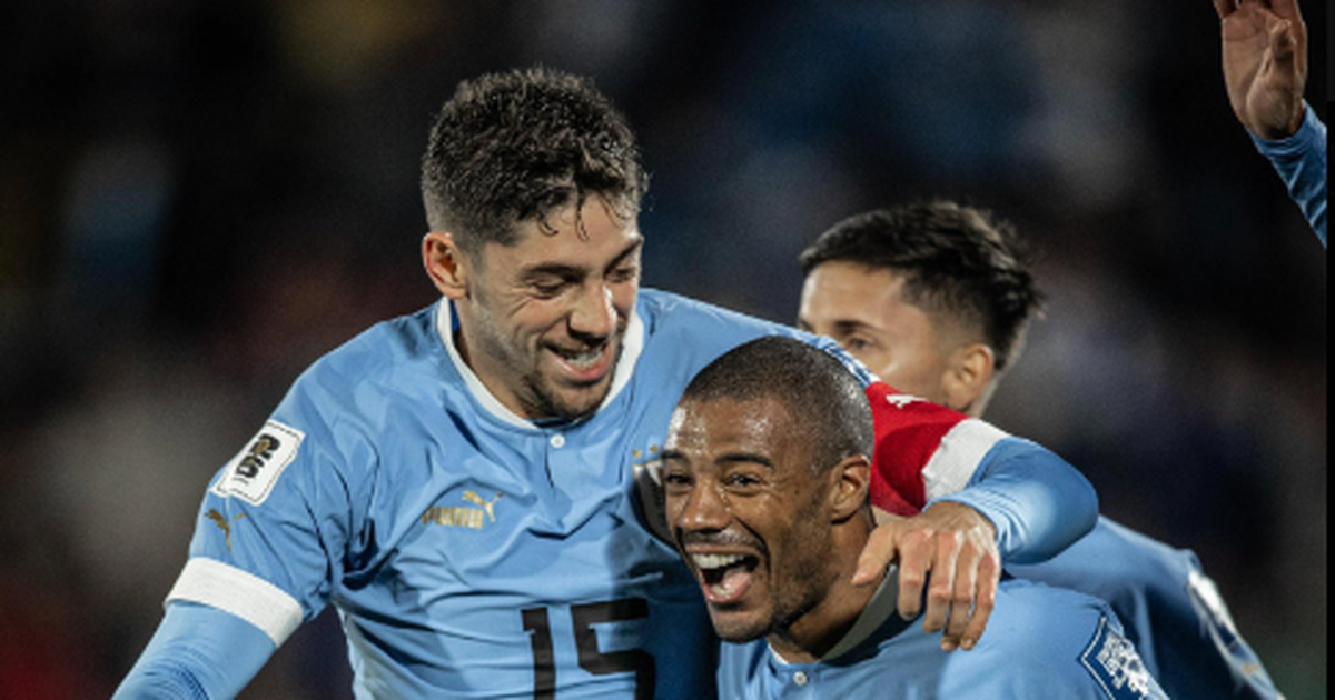 Bielsa debutó en Uruguay y derrotó a Chile en su primer partido en