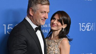 Mi corazón está con Halyna, escribió la esposa del actor Alec Baldwin