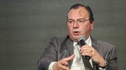 Falero sostuvo que el incumplimiento es del consorcio y responsabilizó al FA por un proyecto muy mal parido