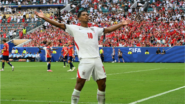 Bellingham metió a Inglaterra en semifinales del Mundial 2026. Bellingham metió a Inglaterra en semifinales del Mundial 2026.