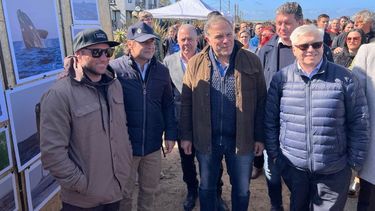 Lacalle Pou participó de lanzamiento de temporada de avistamiento de ballenas