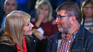 Carolina Cosse y Fernando Pereira participaron de marcha por Palestina: Queremos la paz