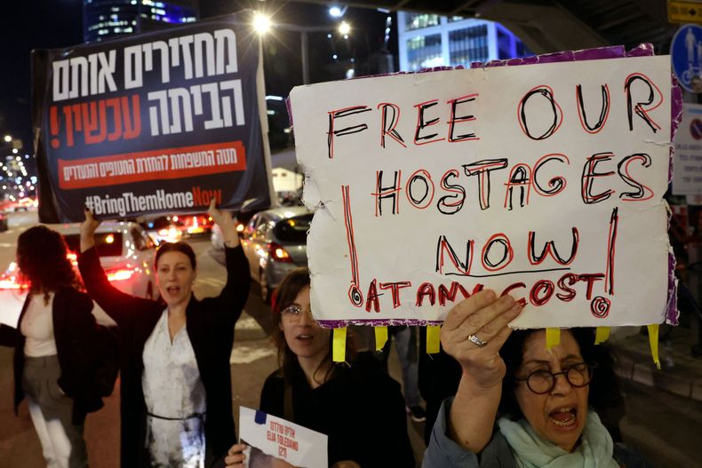 Israel afirma que, si no se liberan todos los rehenes, la guerra continuará y 'se adaptará a sus intereses'