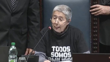 La senadora Amanda Della Ventura.