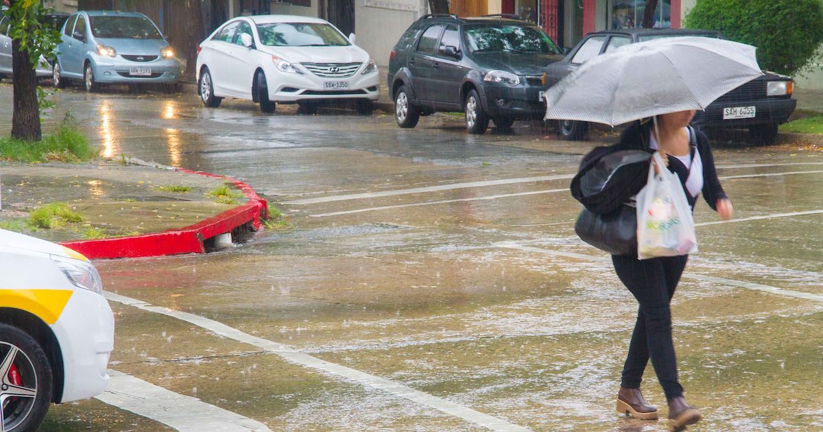 Rige Alerta Amarilla Por Persistencia De Tormentas Y Lluvias