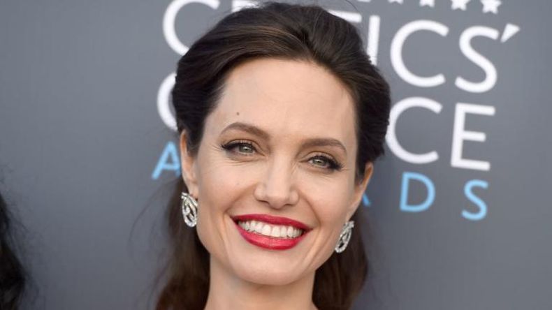 Quién es la nueva pareja de Angelina Jolie?