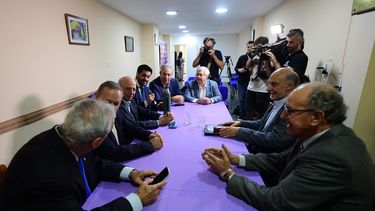 Primera reunión de coordinación de la Coalición se realizó con colorados, nacionalistas e independientes