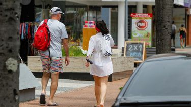 COVID-19 en Uruguay: se confirmaron 821 casos nuevos y dos fallecimientos