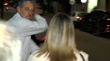 Tras ser condenado por violación, alcalde de Cerro Largo salió sin esposas y amenazó a periodista