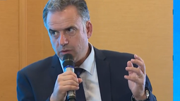 Yamandú Orsi calificó a Venezuela como una dictadura