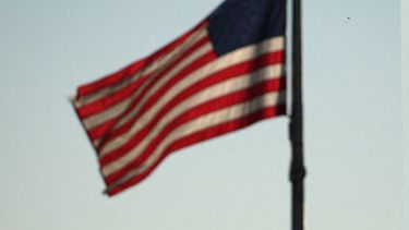 Incendio limitado en la embajada de Estados Unidos en Riad tras un ataque con drones Incendio limitado en la embajada de Estados Unidos en Riad tras un ataque con drones