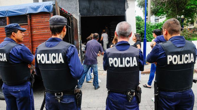 El PIT-CNT suspendió al Sindicato Policial y abrió la polémica