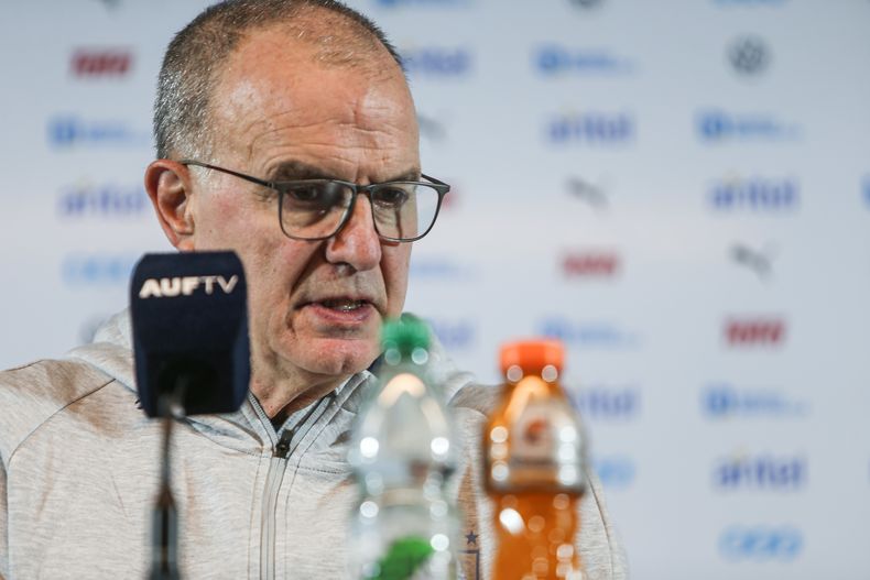 Bielsa dijo que los jugadores de Uruguay tuvieron calma y serenidad para asumir los penales| FocoUy