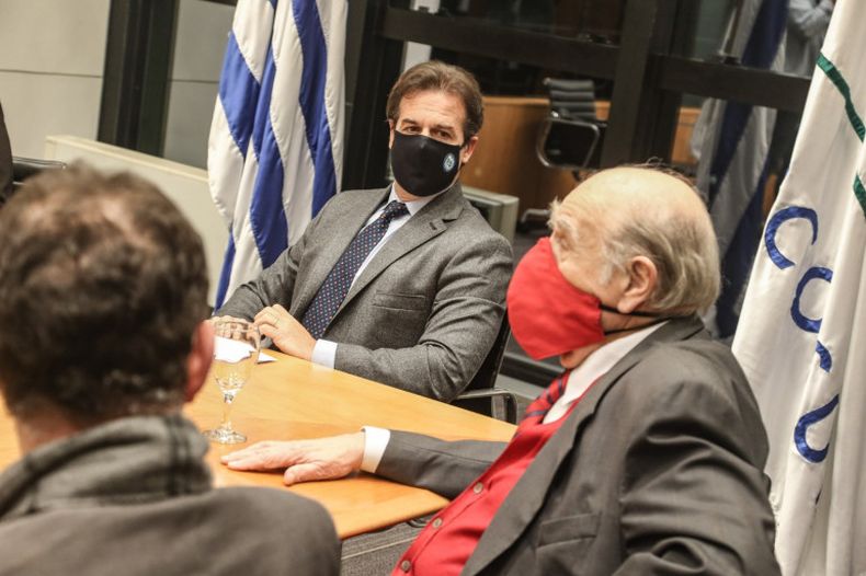 Para Sanguinetti el TLC con China es un mensaje para el Mercosur