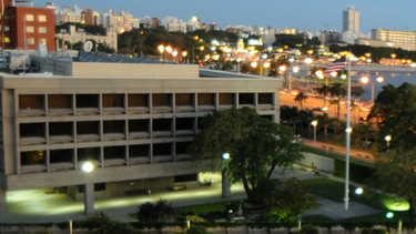 Embajada de Estados Unidos en Uruguay.