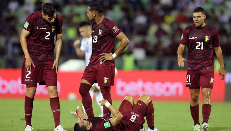 La Vinotinto se hunde hasta el fondo de la tabla