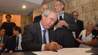 El gobierno trabaja para automatizar los peajes