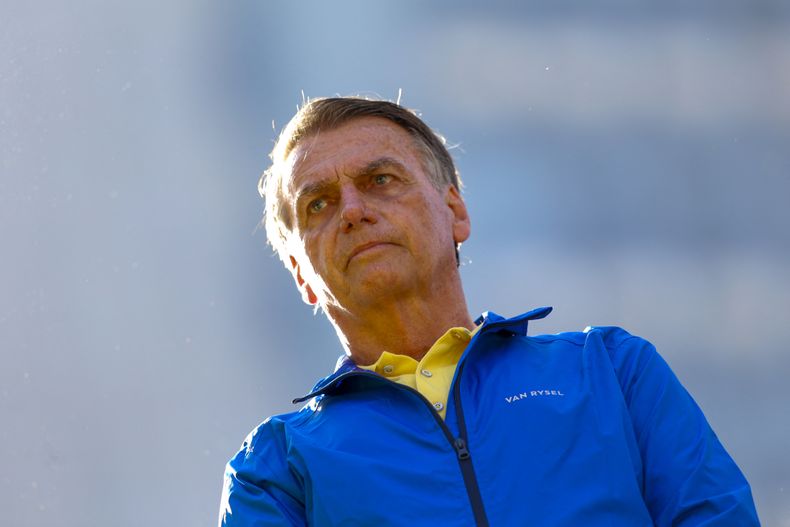 La Corte de Justicia de Brasil suspendió la aplicación de la ley que reducía pena de Jair Bolsonaro