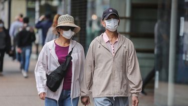 COVID-19 en Uruguay: 32 fallecimientos y más de 2.000 casos nuevos