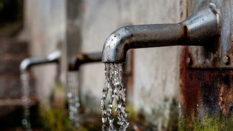 Agua.