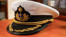 Renunció el jefe del Estado Mayor de la Armada.