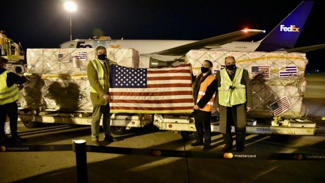 Arribaron a Uruguay las 500.000 dosis de Pfizer donadas por EEUU