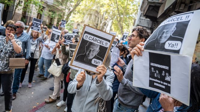 La hija de Pablo Carrasco renunció a su cargo como directora de la Fundación Sophia