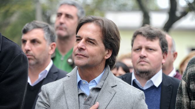 Lacalle Pou visitó Los Cerrillos y se encontró con un personaje de su infancia