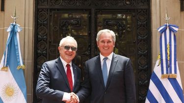 Mario Lubetkin se reunió en Buenos Aires por primera vez con su nuevo par argentino