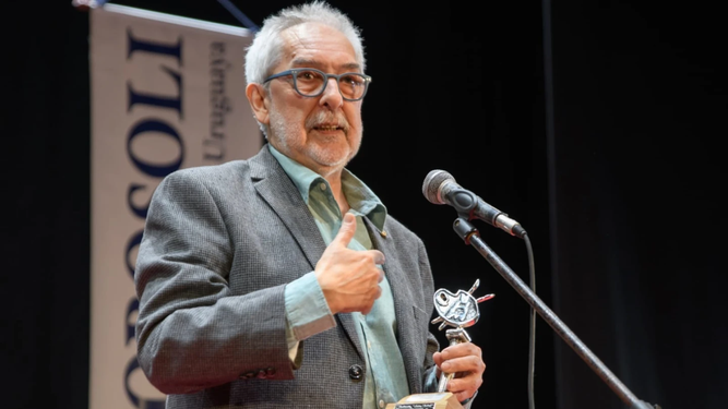 Falleció a los 69 años el periodista Oscar Vilas, que trabajó en El Observador y El País, entre otros medios