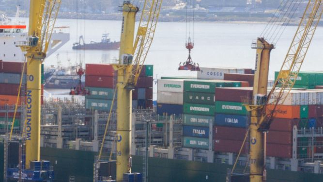 Conflicto portuario: paro de 72 horas está en suspenso