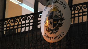 Corte Electoral comenzó la distribución de las urnas; habrá un total de 7.105 circuitos en todo el país