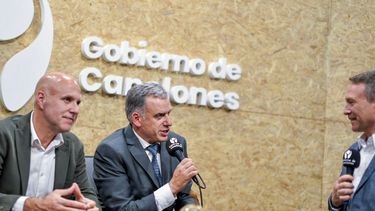 A veces lo extraño, dijo Yamandú Orsi de Francisco Legnani; Lo miro en alguna foto que sale por ahí