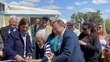 Inauguración de hogar de ancianos en Santa Clara de Olimar con la presencia de Lacalle Pou