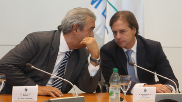 Larrañaga pedirá extender por 30 días la limitación al derecho de reunión