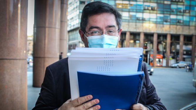 ASSE suspendió a médico por descarte de 800 dosis de Sinovac