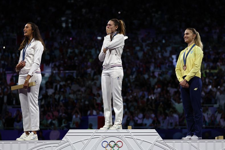Olga Kharlan gana la primera medalla para el pueblo de Ucrania en los Juegos Olímpicos de París 2024