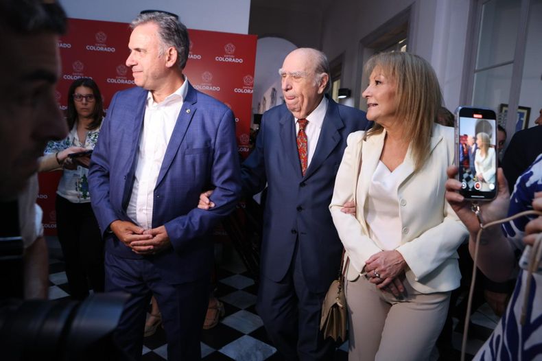 Homenaje a Julio María Sanguinetti: Camaradería, cita obligada y felicidad enorme