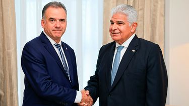 Orsi y Mulino reforzaron vínculos entre Uruguay y Panamá con foco en inversiones, Ceibal y el Mercosur