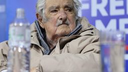 José Mujica dijo que el FA no hizo una reforma de la seguridad social por las contradicciones que tenían