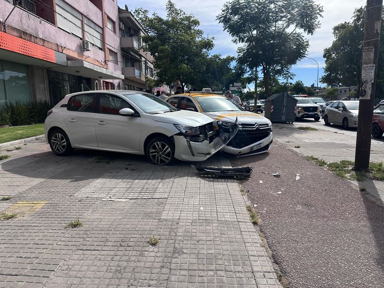 Robo, escape y choque.