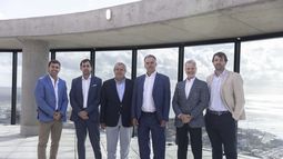 Yamandú Orsi participó de la inauguración del WTC en Punta del Este: Un país que tiene que ser de esperanza