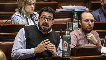 Frente Amplio respaldó a Calabria: No cometió ilegalidad