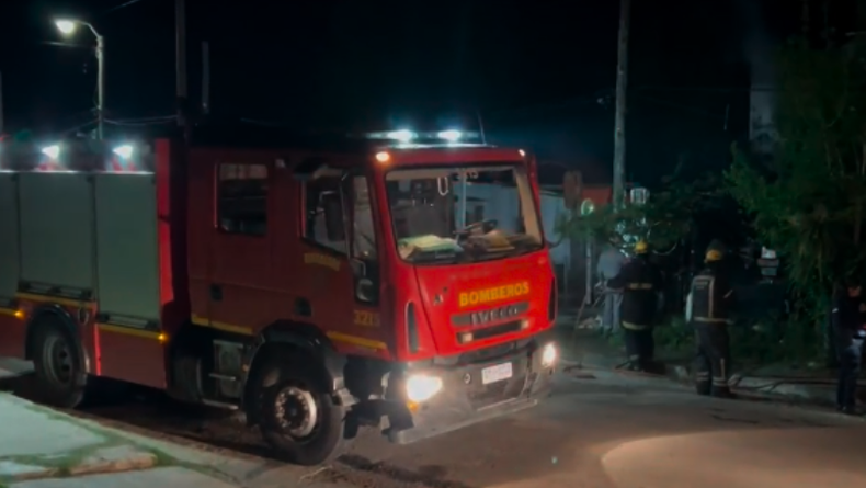Un hombre de 47 años falleció tras un incendio en una vivienda de Sarandí Grande