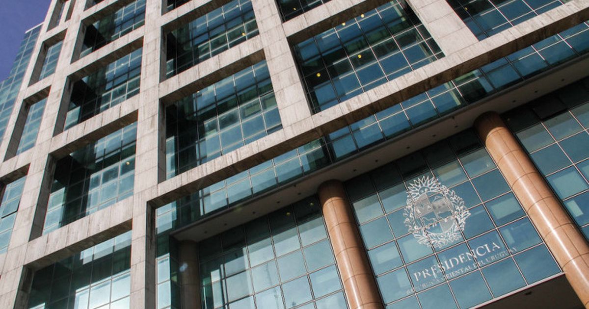 Gobierno recibe propuestas del diálogo social con planteo de retiro anticipado a los 60 años