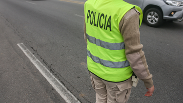 Siniestro en barrio Ituzaingó: un motociclista murió tras choque contra un auto