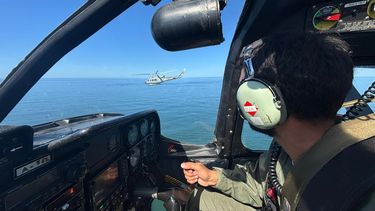 Armada rescató a tripulante tailandés de buque mercante luego que se intoxicara con un producto químico Armada rescató a tripulante tailandés de buque mercante luego que se intoxicara con un producto químico