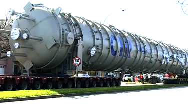 Montevideo movilizada: trasladaron una columna de 300 toneladas desde la zona del Hipódromo al puerto