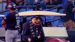 Más que un villano: Gru atropelló a un Minion y lo lesionó en México