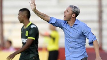 Damonte se va de Arsenal y suman 15 los entrenadores cesados en Argentina